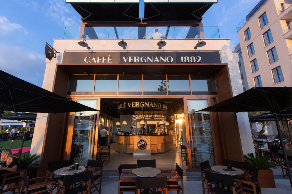 Caffè Vergnano 1882, Porto Montenegro