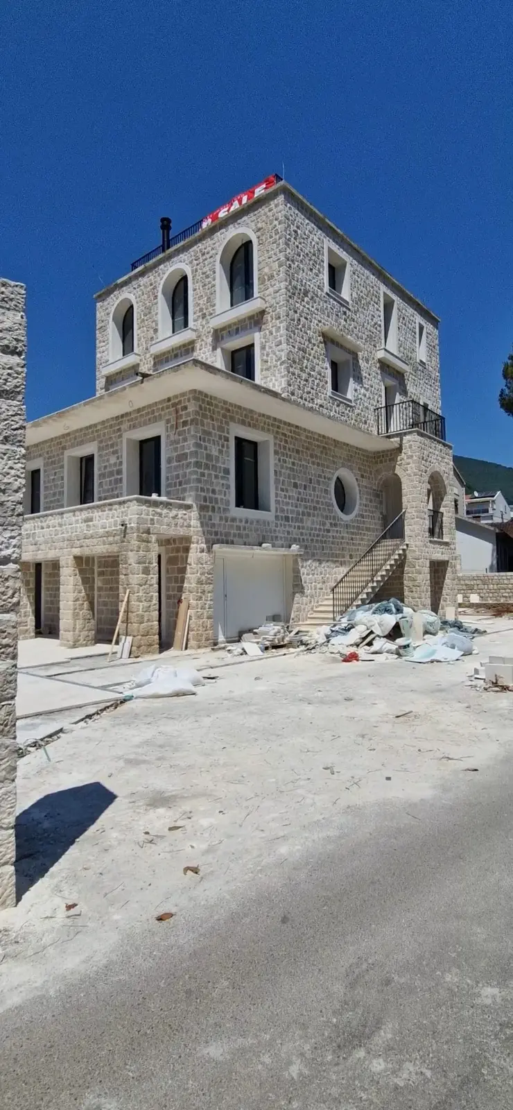 Vile — Donja Lastva, Tivat